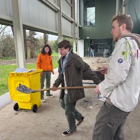 Fotos van verschillende vergaderingen